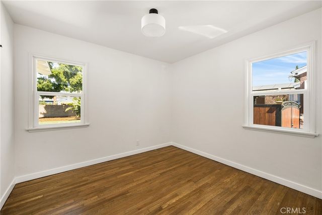 7137 Olive Ave, Long Beach, CA 90805