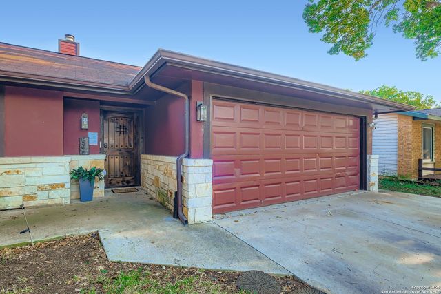 9322 Valley Ridge, San Antonio, TX 78250