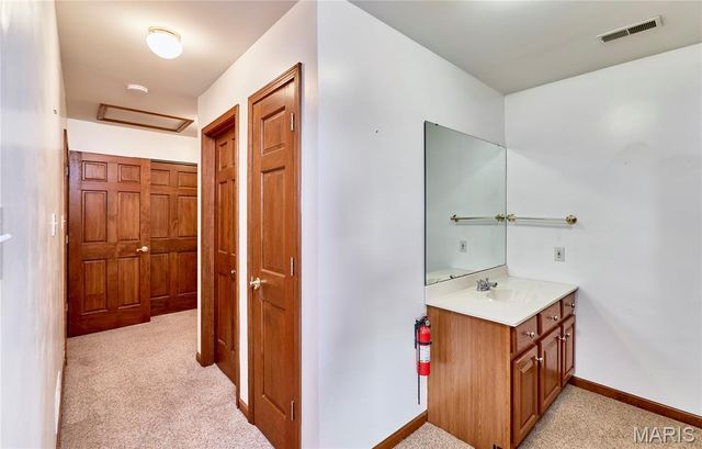 51 Fox Hollow Lane, Eolia, MO 63344