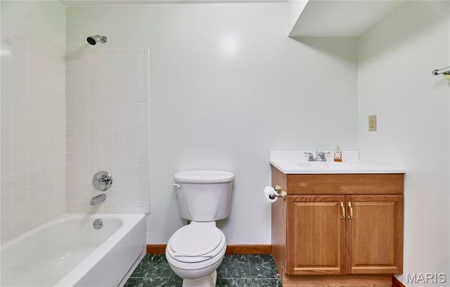 51 Fox Hollow Lane, Eolia, MO 63344