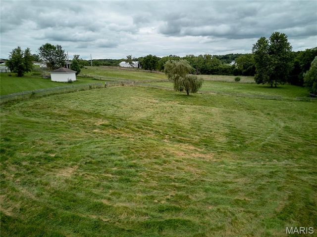 51 Fox Hollow Lane, Eolia, MO 63344