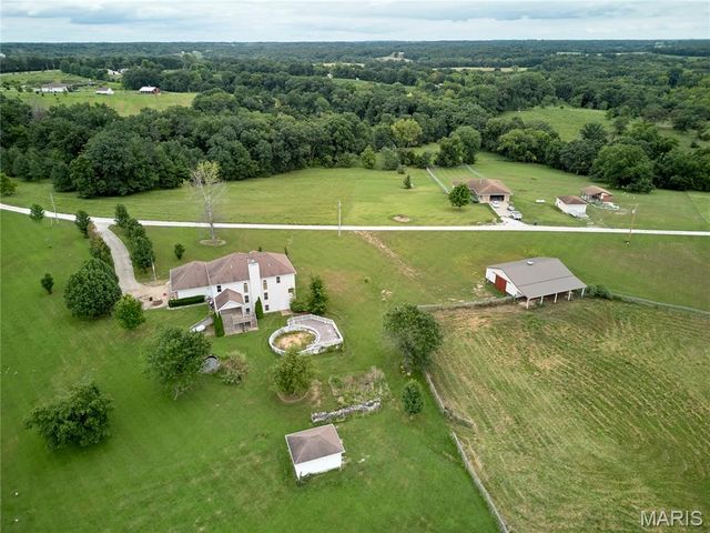 51 Fox Hollow Lane, Eolia, MO 63344