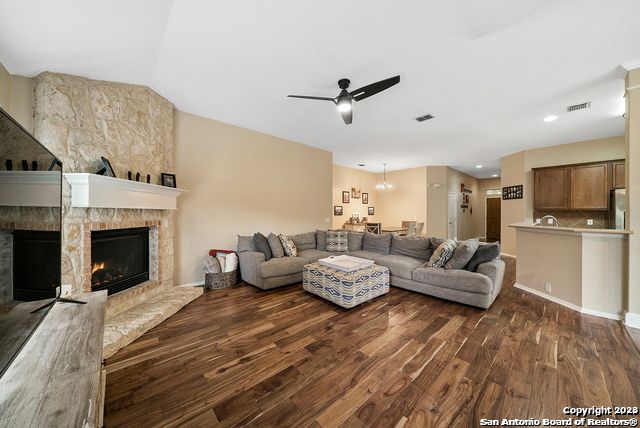 1019 PARTER POND, San Antonio, TX 78260