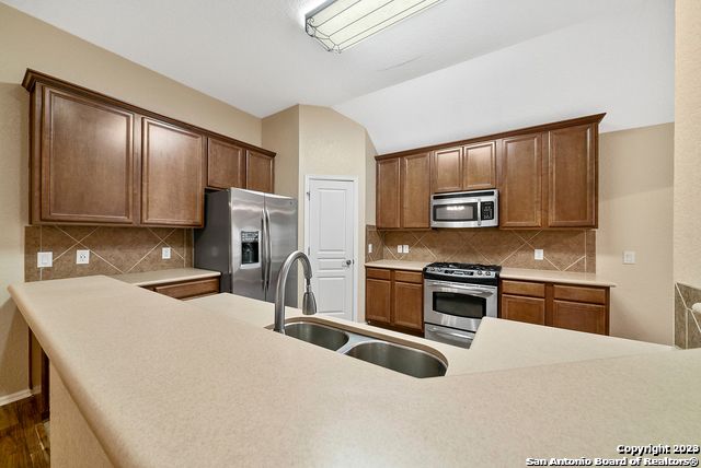 1019 PARTER POND, San Antonio, TX 78260