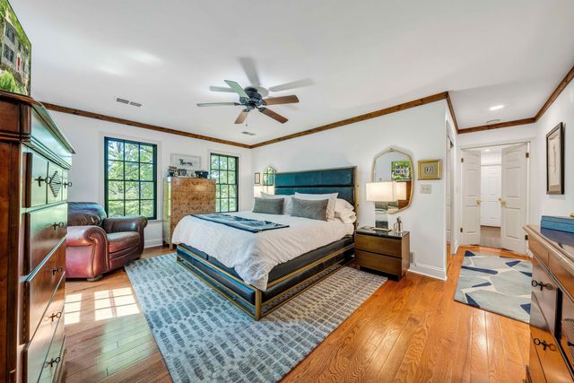 301 Coventry LN, Roanoke, VA 24014