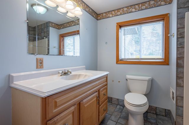 94 Lakeshore Drive, Northwood, NH 03261