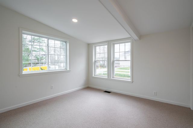 94 Lakeshore Drive, Northwood, NH 03261