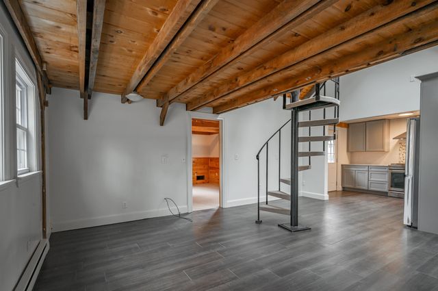 94 Lakeshore Drive, Northwood, NH 03261