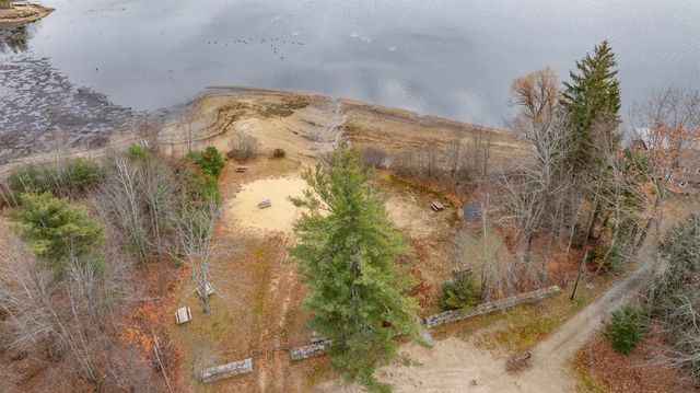 94 Lakeshore Drive, Northwood, NH 03261