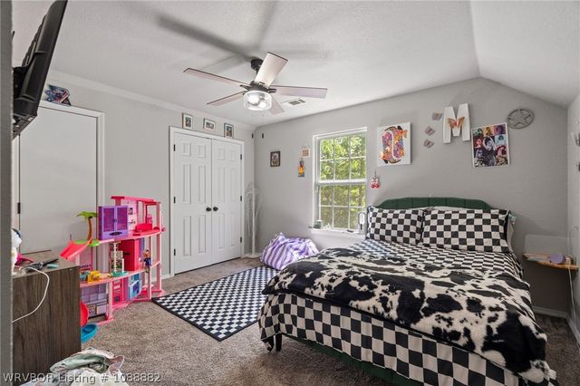1136 Stonebridge Drive, Greenwood, AR 72936