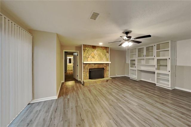 831 Muirfield Trace, Marietta, GA 30068