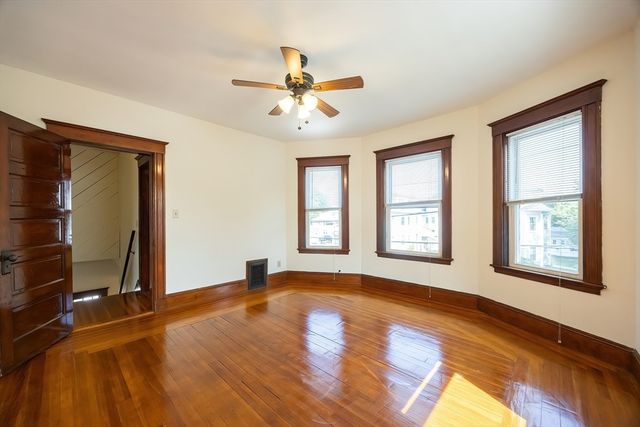 147 Winslow Ave 147, Norwood, MA 02062