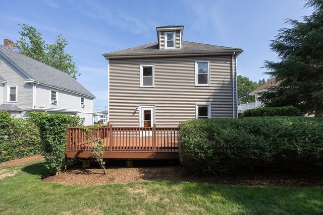 147 Winslow Ave 147, Norwood, MA 02062