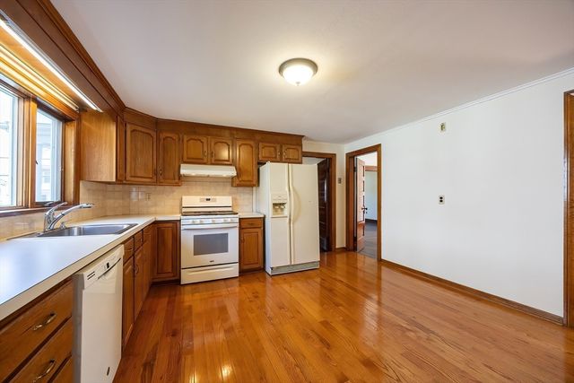 147 Winslow Ave 147, Norwood, MA 02062
