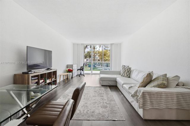 19390 Collins Ave 120, Sunny Isles Beach, FL 33160