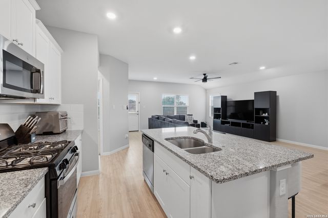 31589 Untrodden, Bulverde, TX 78163