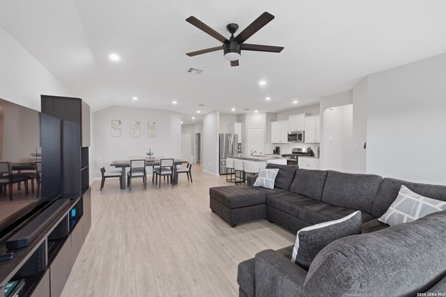 31589 Untrodden, Bulverde, TX 78163