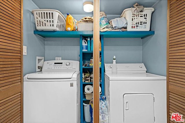 13522 Delano Street, Van Nuys, CA 91401