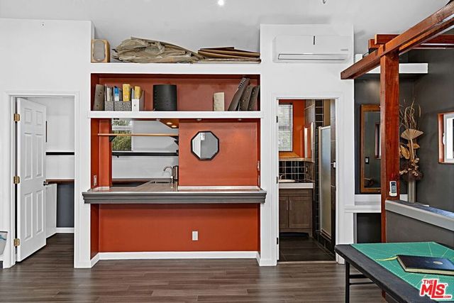 13522 Delano Street, Van Nuys, CA 91401