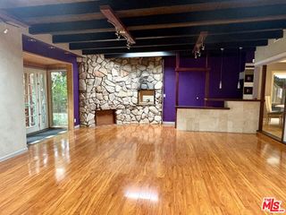 13522 Delano Street, Van Nuys, CA 91401