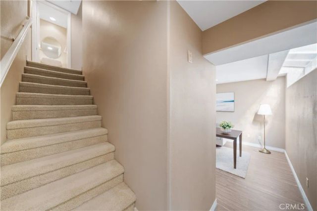 2894 Player Ln, Tustin, CA 92782