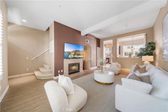 2894 Player Ln, Tustin, CA 92782