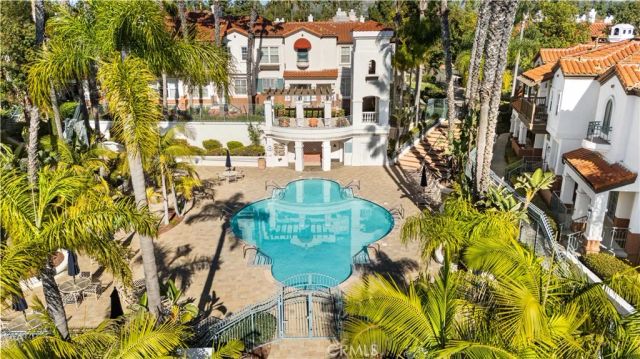 2894 Player Ln, Tustin, CA 92782