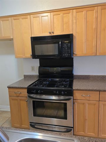 401 Strey Court, Deer Park, TX 77536