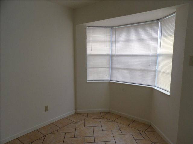 401 Strey Court, Deer Park, TX 77536