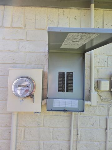 401 Strey Court, Deer Park, TX 77536