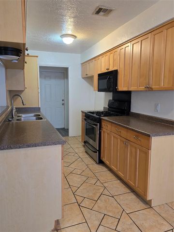 401 Strey Court, Deer Park, TX 77536