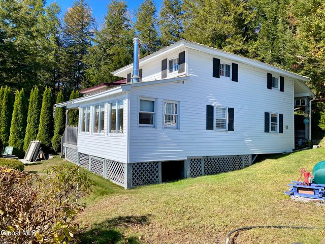 223 Garlock Road, Caroga, NY 12032