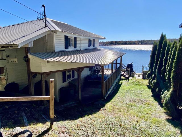 223 Garlock Road, Caroga, NY 12032