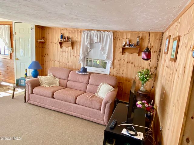 223 Garlock Road, Caroga, NY 12032