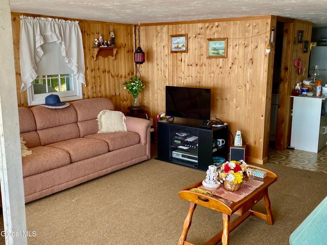 223 Garlock Road, Caroga, NY 12032