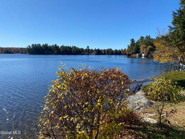 223 Garlock Road, Caroga, NY 12032