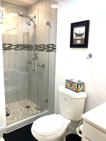 283 Durham H E 283, Deerfield Beach, FL 33442