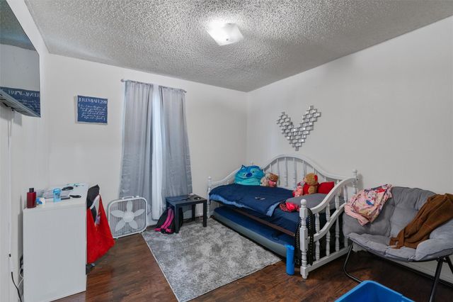 5806 Whitebrook DR, Austin, TX 78724