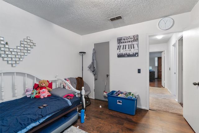 5806 Whitebrook DR, Austin, TX 78724