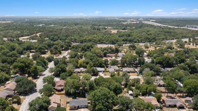 5806 Whitebrook DR, Austin, TX 78724