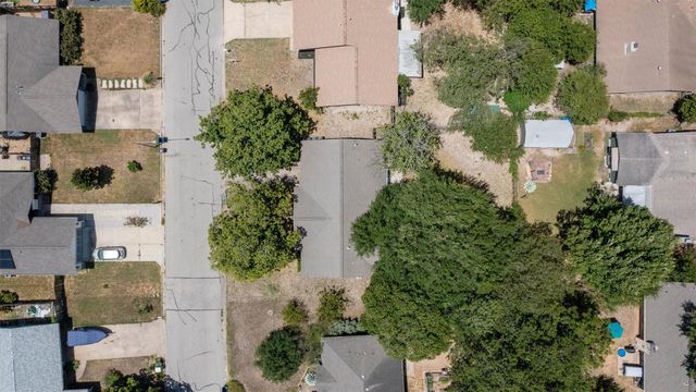 5806 Whitebrook DR, Austin, TX 78724