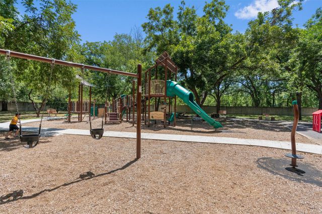 5806 Whitebrook DR, Austin, TX 78724