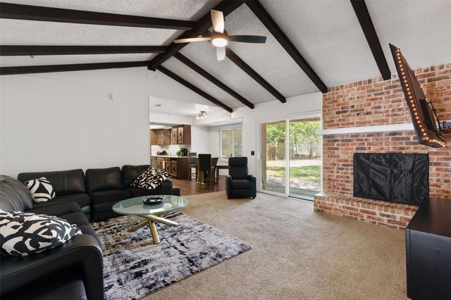 5806 Whitebrook DR, Austin, TX 78724