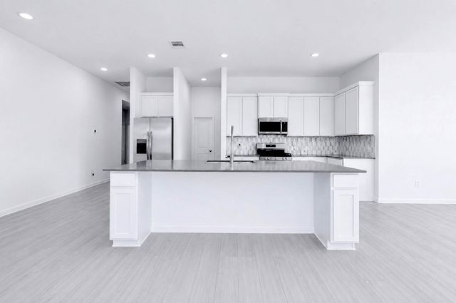 29014 Red Loop Drive, New Caney, TX 77357