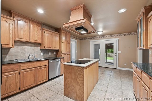 3310 Callaway Drive, Claremore, OK 74019