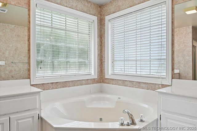 3310 Callaway Drive, Claremore, OK 74019
