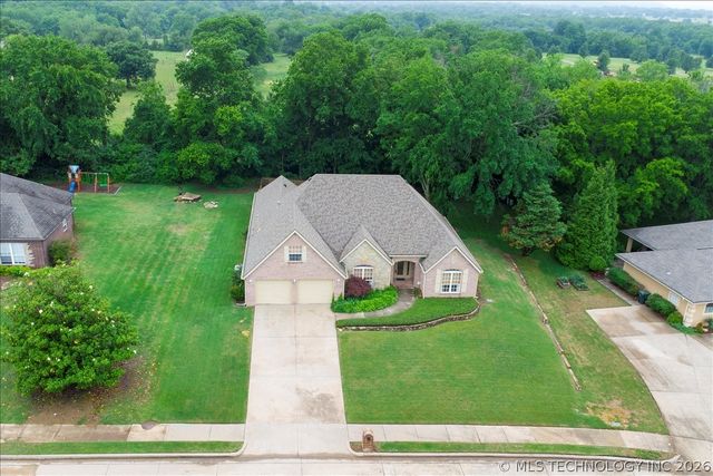 3310 Callaway Drive, Claremore, OK 74019
