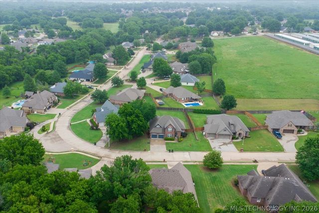3310 Callaway Drive, Claremore, OK 74019