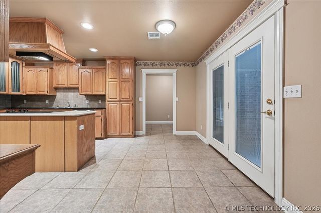 3310 Callaway Drive, Claremore, OK 74019