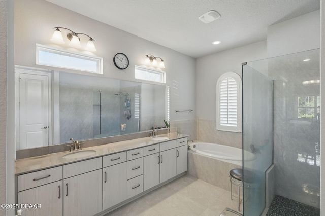 2454 Hyatt Creek Lane, Port Orange, FL 32128
